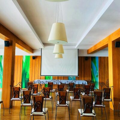 Przestrzeń na Tenisowe Wieczory Tematyczne w Hotelu Active_ZAKWATEROWANIE