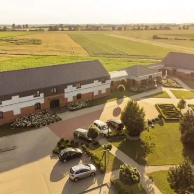 17429950254783_.ignasiakhotel150624140min